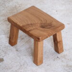 STOŁKI - Stołek dębowy   35/h25 nr12